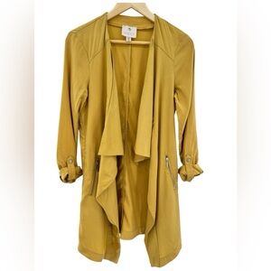 Eliane Rose Mustard Yellow Duster Small Zipper Pocket Roll Tab Sleeve New💋